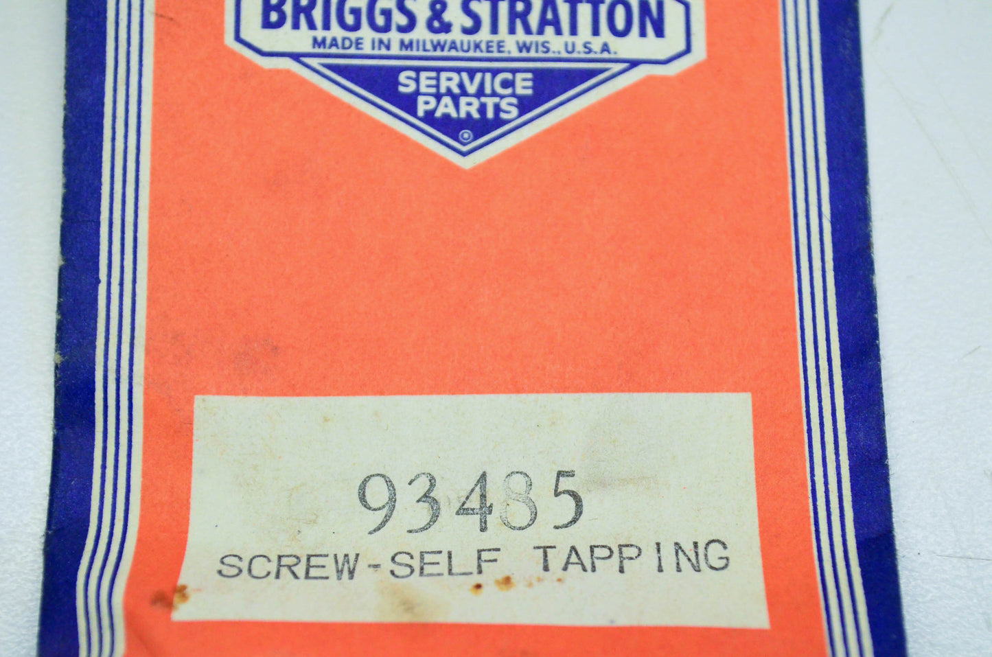 New OEM Briggs & Stratton 93485 Self Tapping Screw NOS