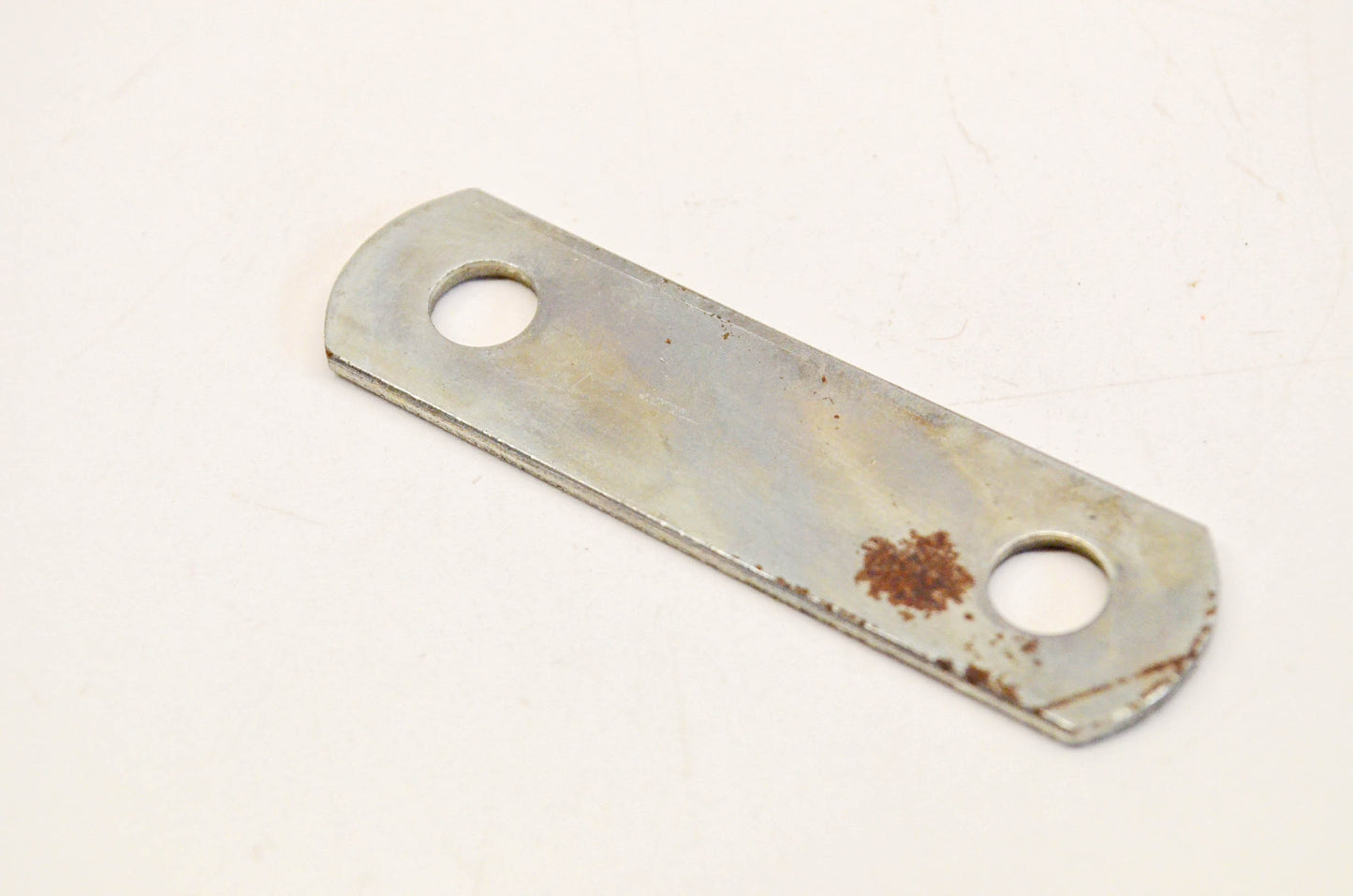 New OEM Briggs & Stratton 22279 Air Cleaner Elbow Strap NOS