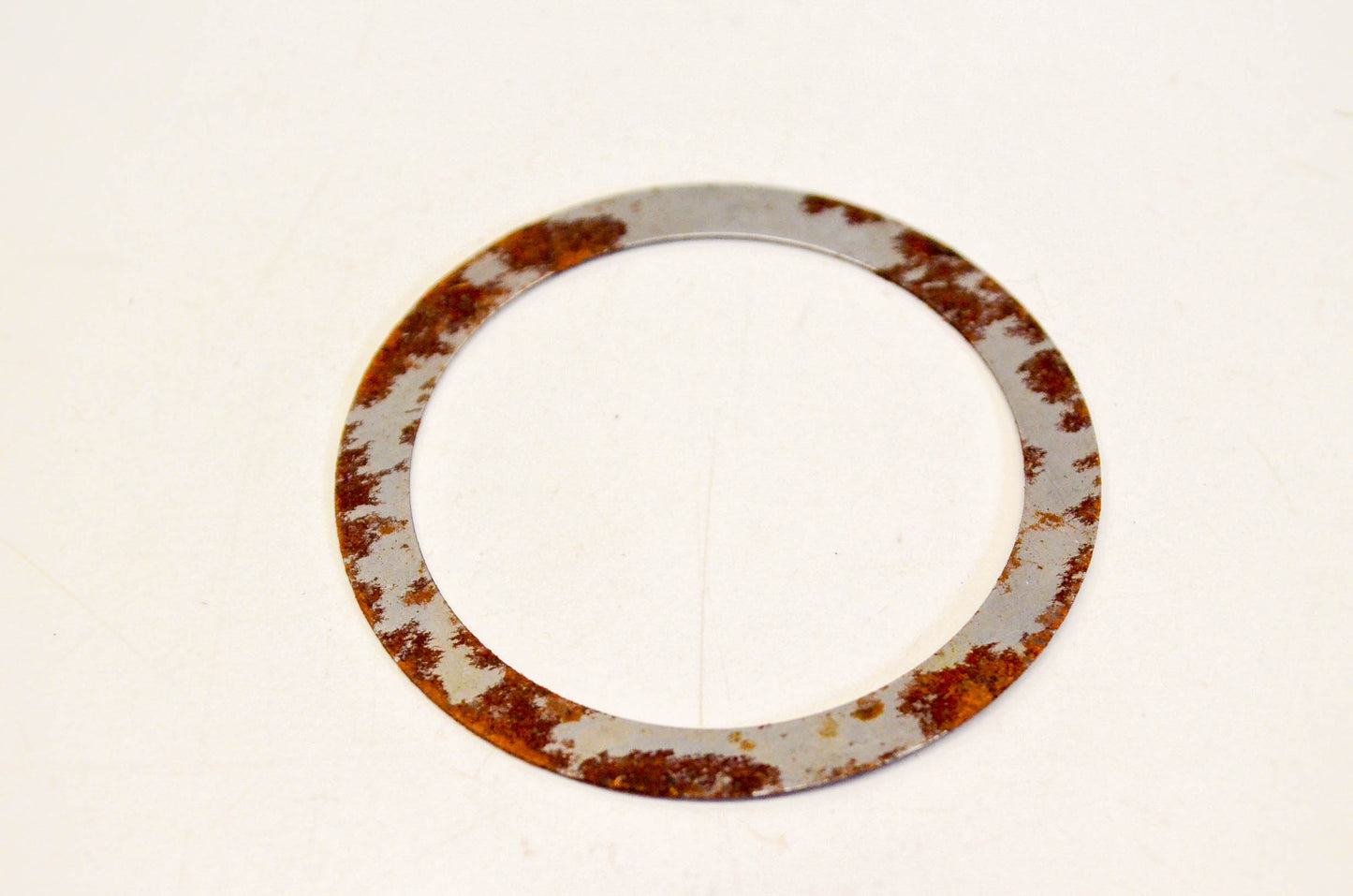 New OEM Briggs & Stratton 22716 Shim .010" Thick NOS
