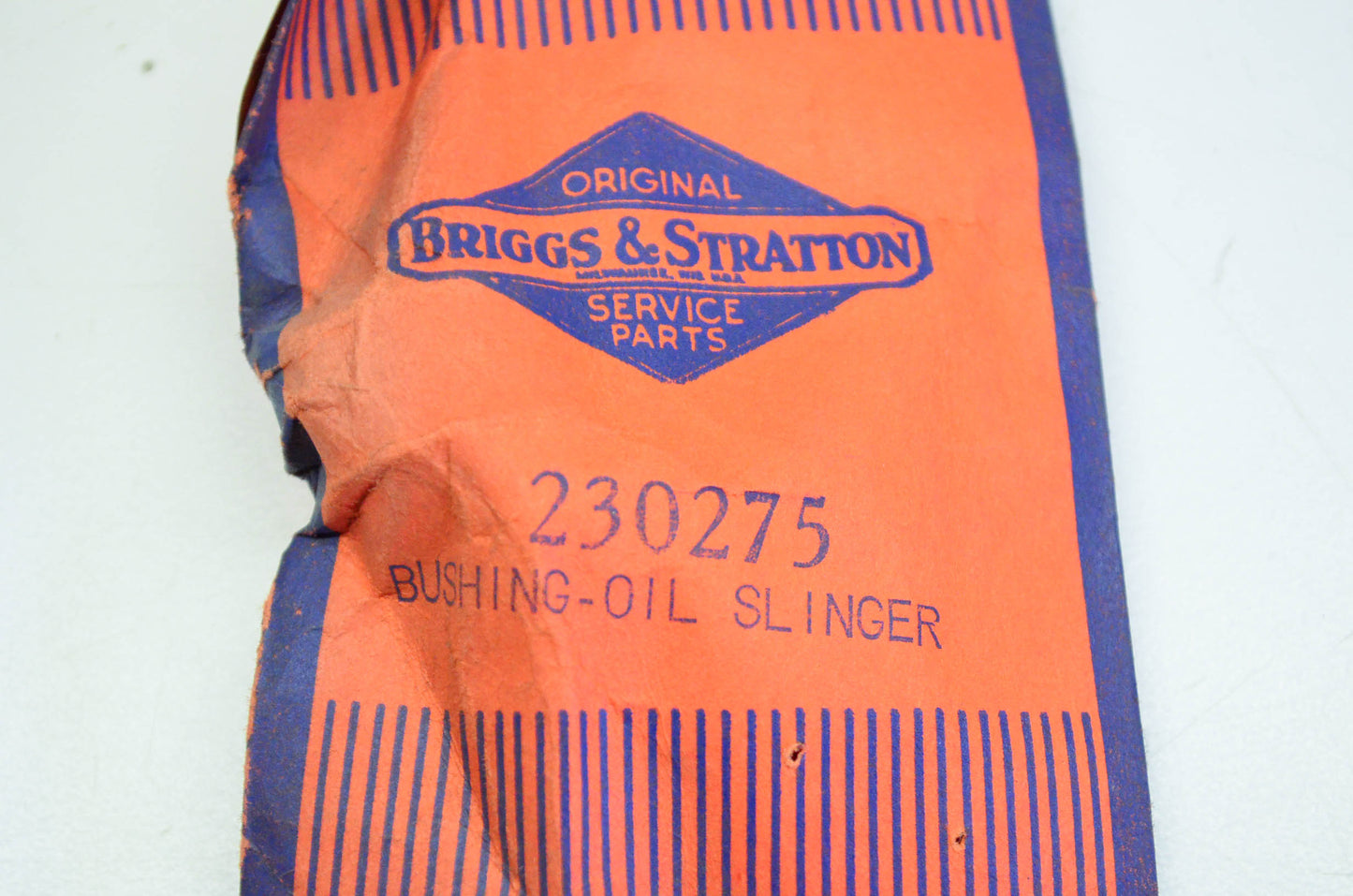 New OEM Briggs & Stratton 230275 Oil Slinger Bushing NOS