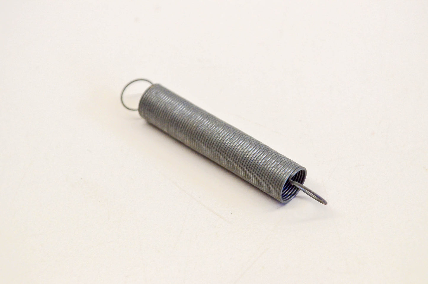 New OEM Briggs & Stratton 26763 Governor Spring NOS