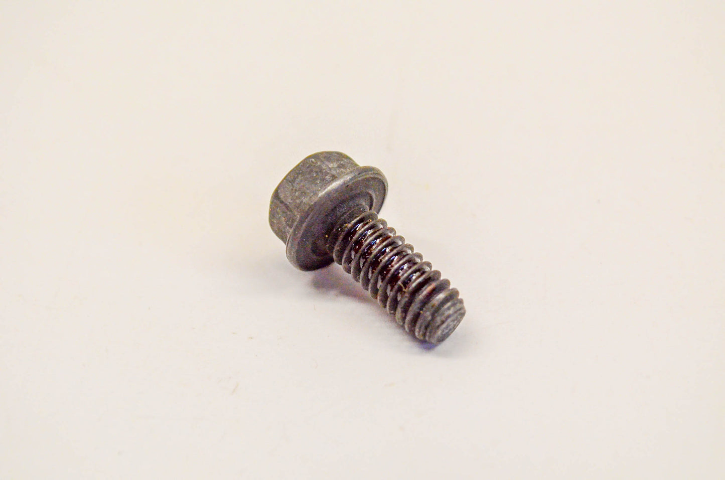 New OEM Briggs & Stratton 94644 Hex Screw NOS