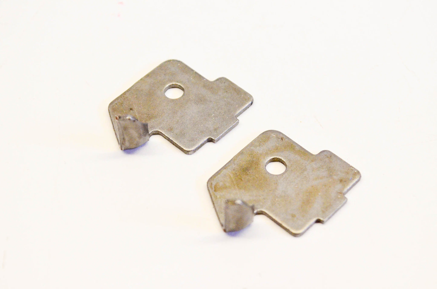 New OEM Briggs & Stratton 222049 Rope Guides Qty 2 NOS