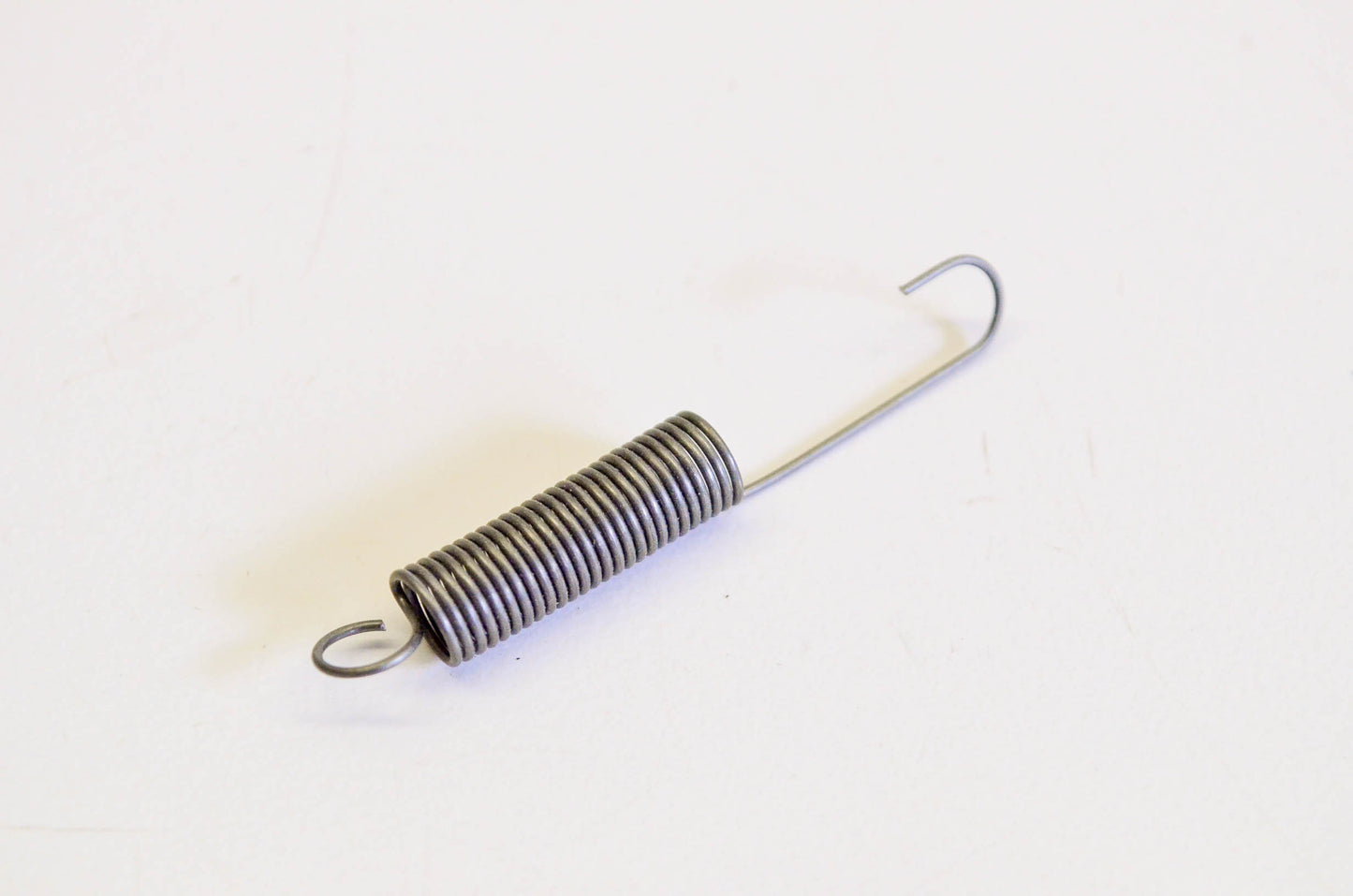 New OEM Briggs & Stratton 260815, 8646 Governor Spring NOS