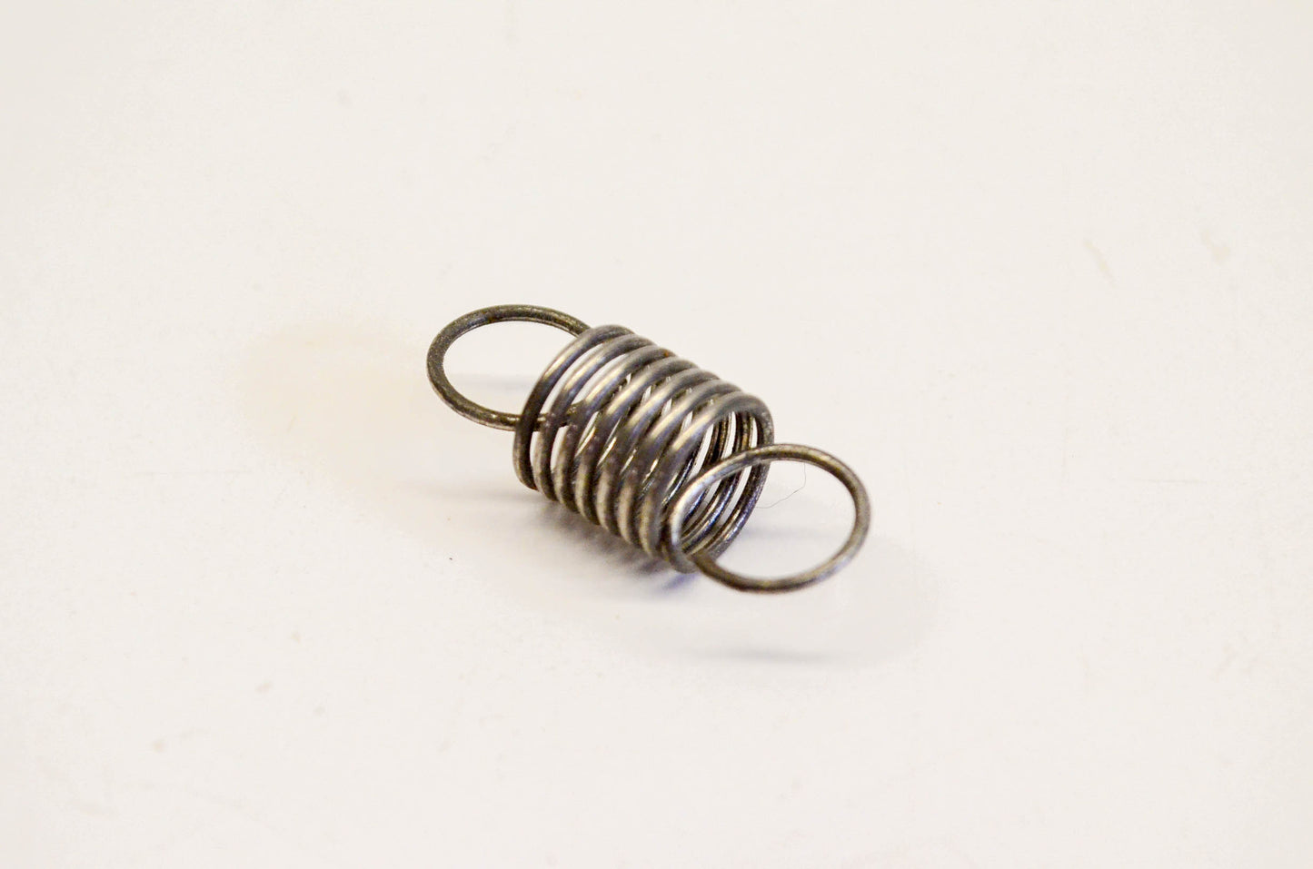 New OEM Briggs & Stratton 260723, 351 Governor Spring NOS
