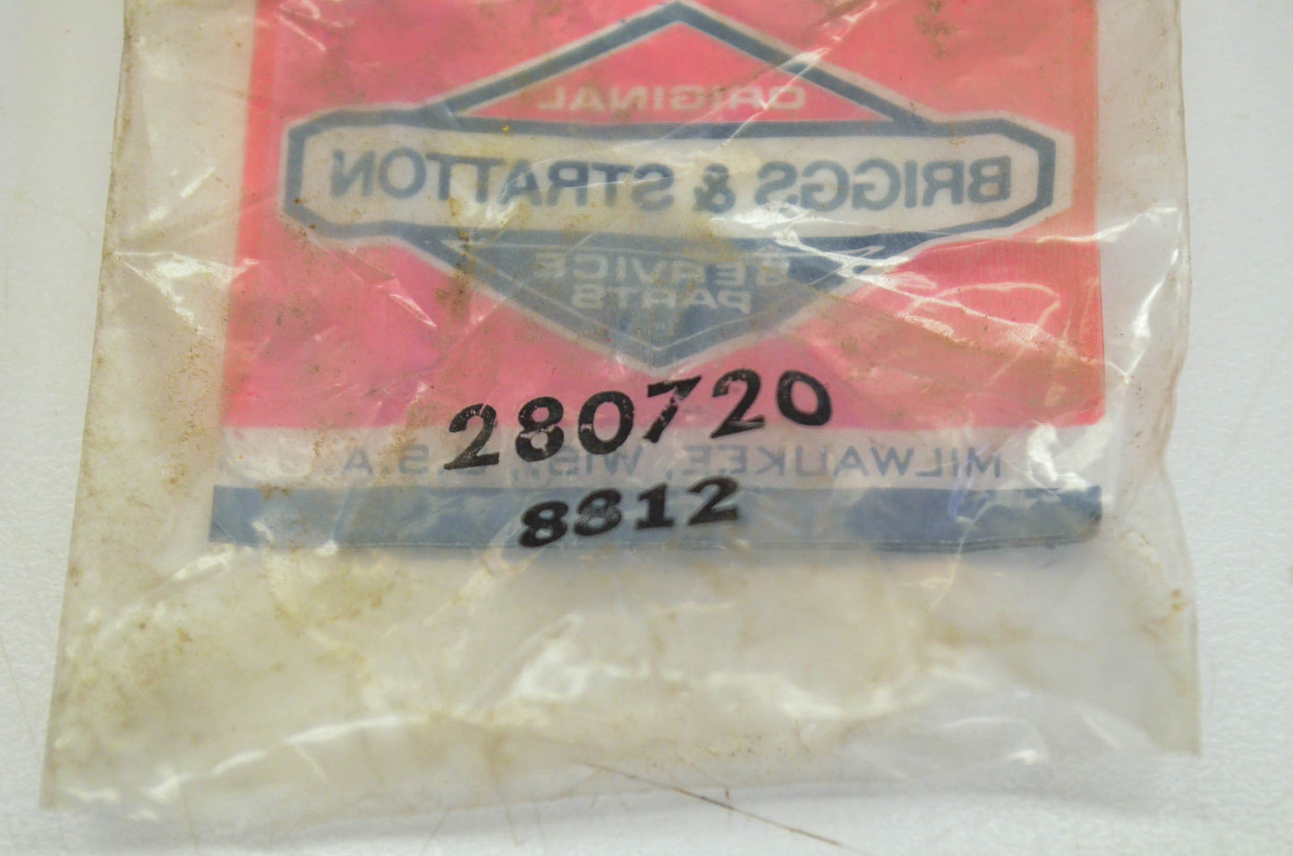 New OEM Briggs & Stratton 280720 Bell Crank NOS