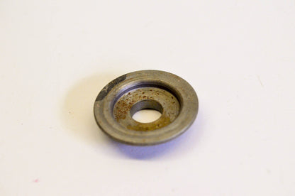 New OEM Briggs & Stratton 230477 Valve Spring Retainer NOS