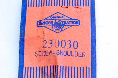 New OEM Briggs & Stratton 230030, 298031 Shoulder Screw NOS