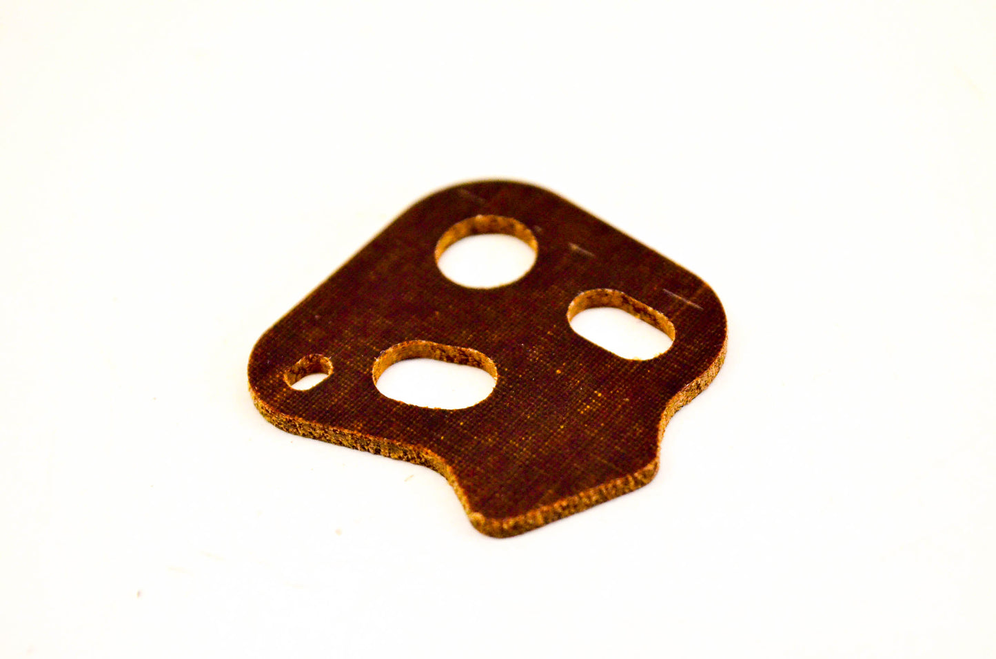 New OEM Briggs & Stratton 66048 Insulator Plate NOS