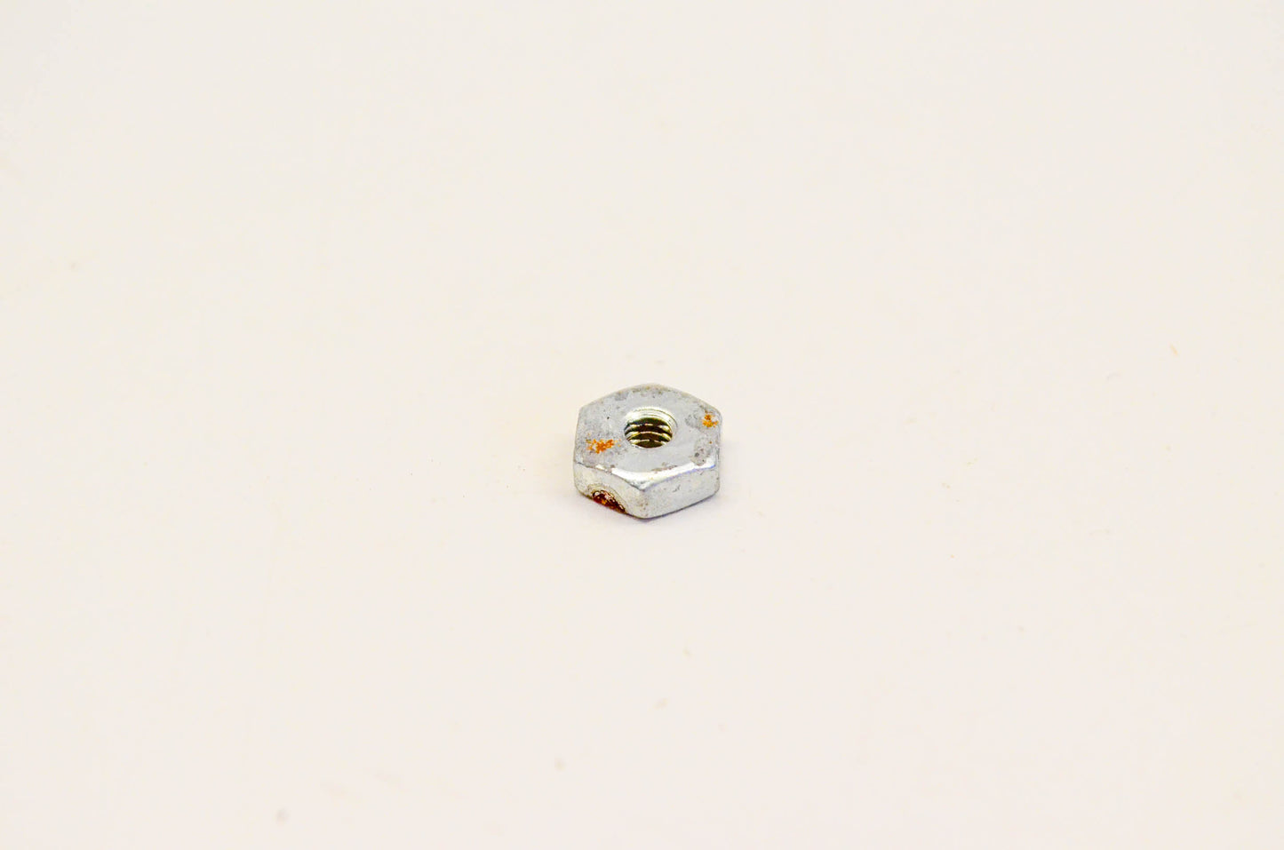 New OEM Briggs & Stratton 93384 Hex Nut NOS