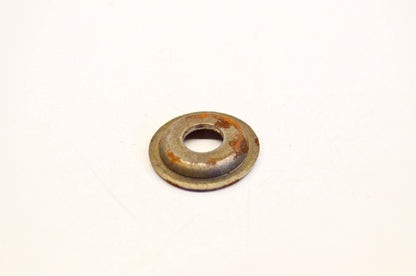 New OEM Briggs & Stratton 62534 Retainer Valve NOS