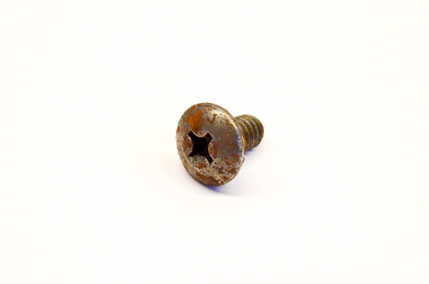 New OEM Briggs & Stratton 93298 Screw NOS