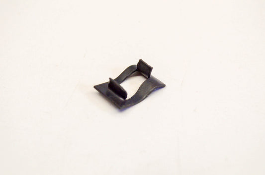 New OEM Briggs & Stratton 222598, 121 Spring Anchor NOS