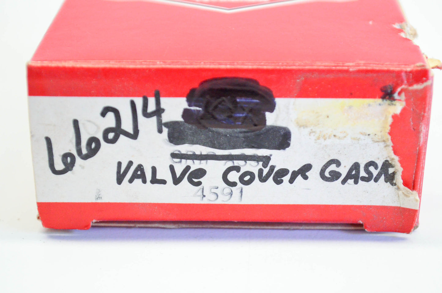 New OEM Briggs & Stratton 66214 Valve Cover Gaskets Qty 2 NOS