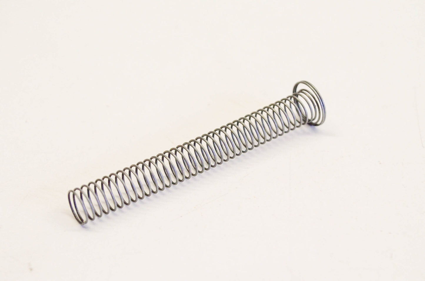 New OEM Briggs & Stratton 260255 Breather Tube Spring NOS