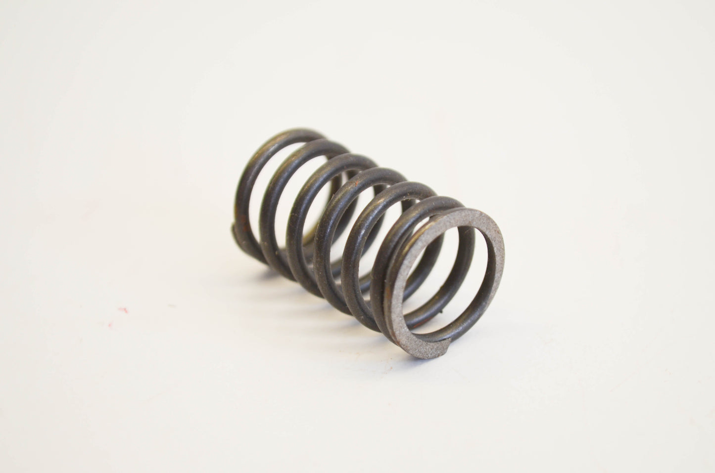 New OEM Briggs & Stratton 26478, 438 Exhaust Spring NOS