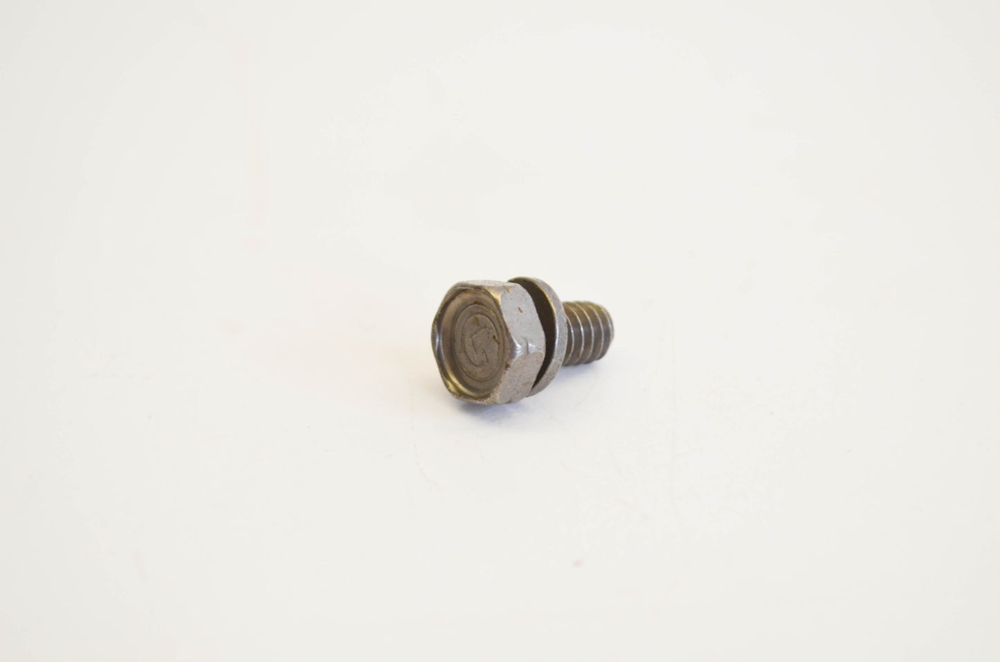 New OEM Briggs & Stratton 94786, 93158 Screw NOS