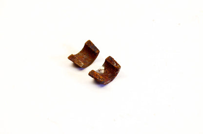 New OEM Briggs & Stratton 68283, 8520 Valve Spring Retainer Collar Qty 2 NOS