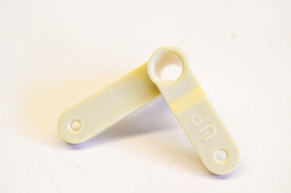 New OEM Briggs & Stratton 280320, 8752 Bell Crank NOS