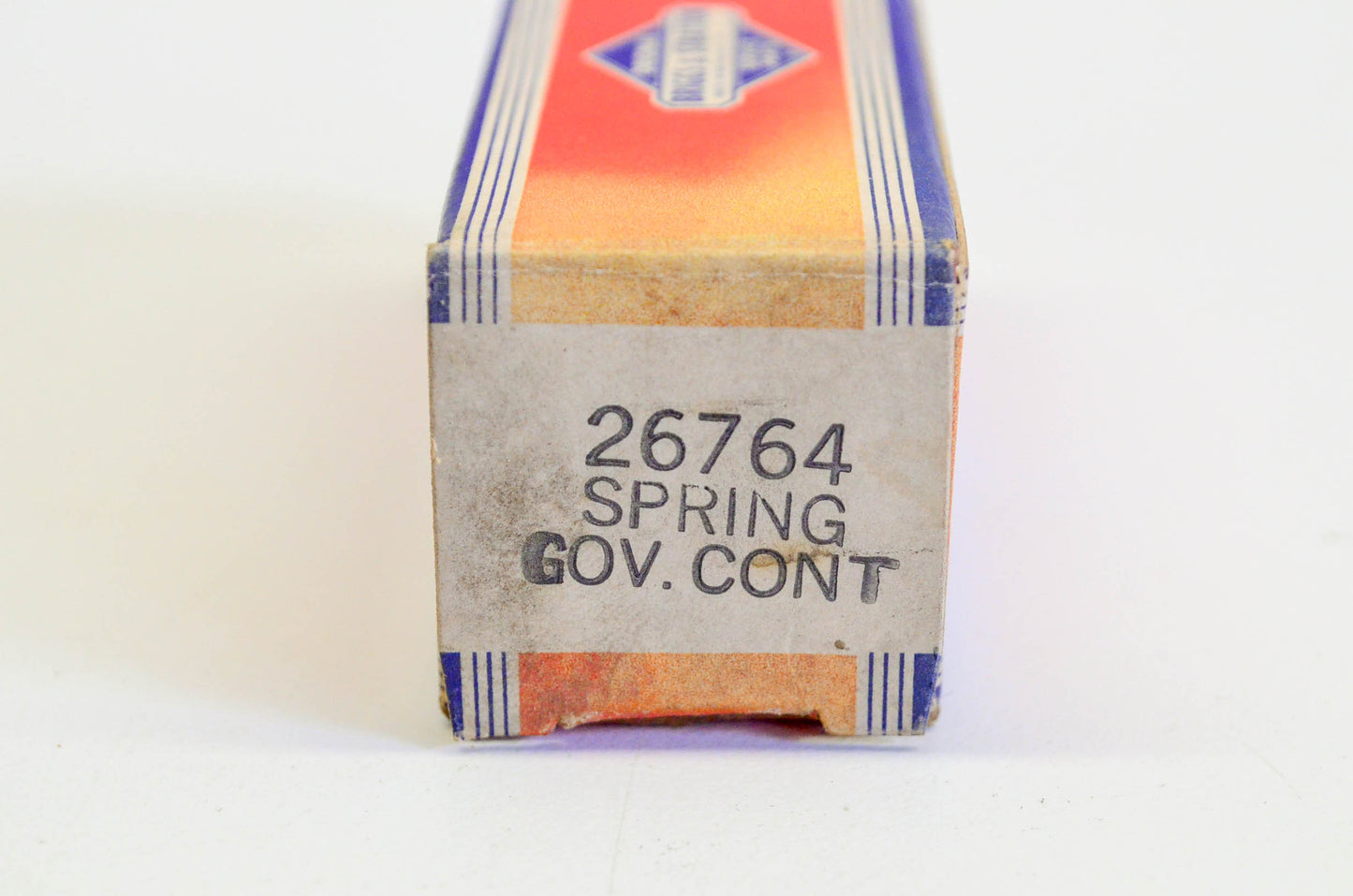 New OEM Briggs & Stratton 26764 Governor Control Spring NOS