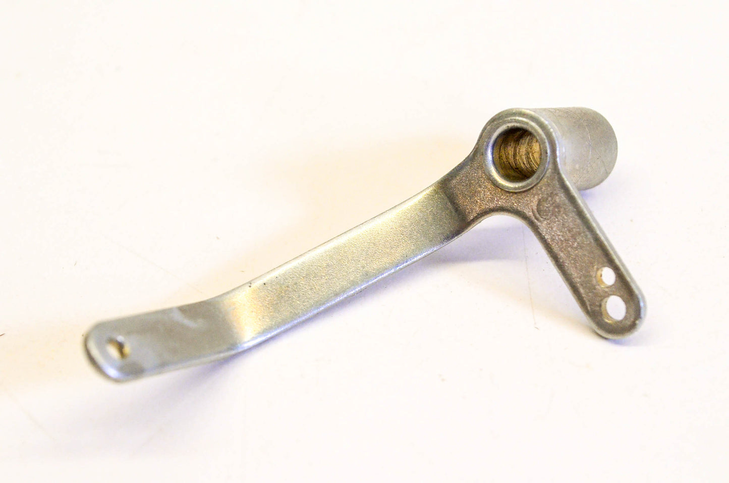 New OEM Briggs & Stratton 297718 Bell Crank NOS