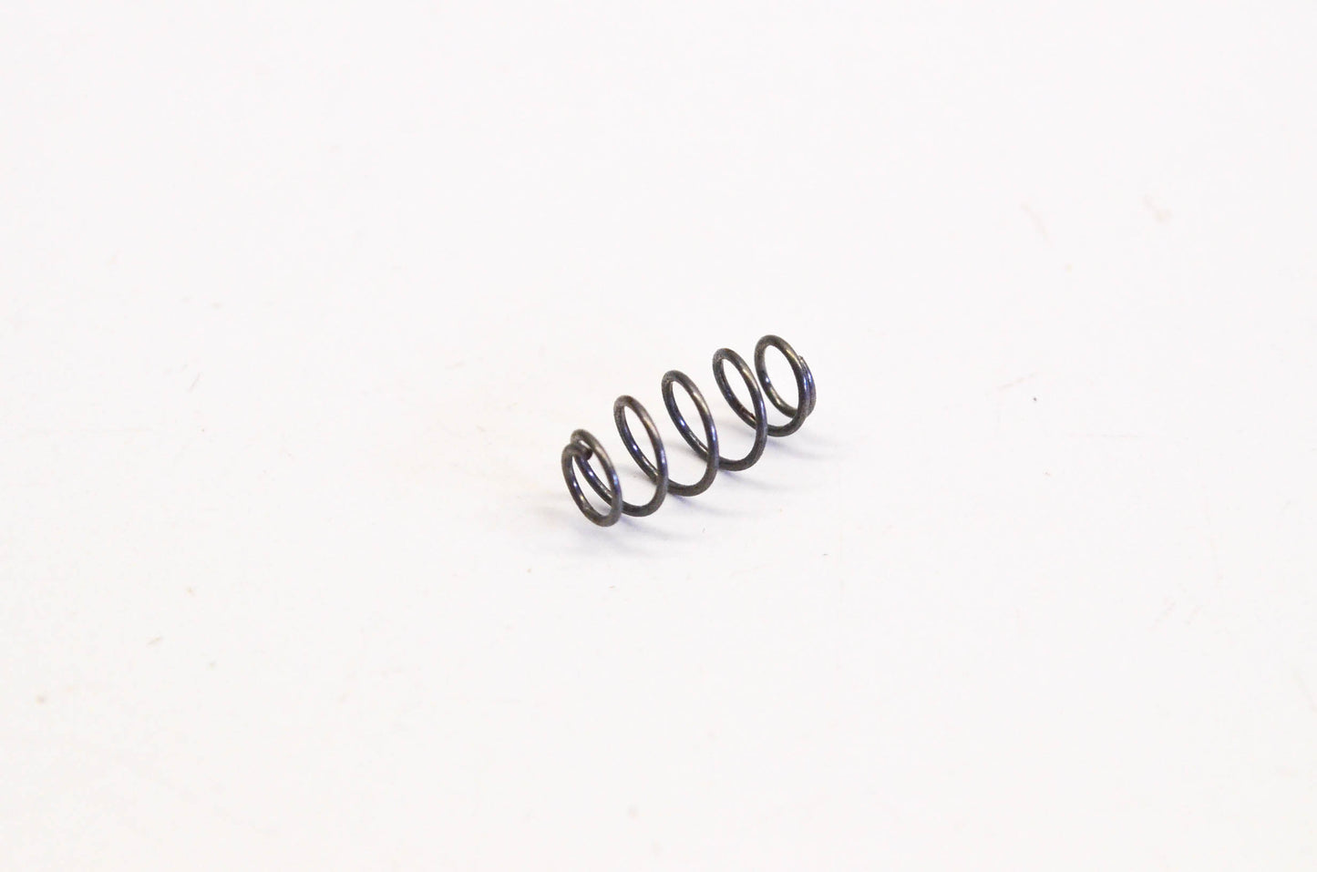 New OEM Briggs & Stratton 260575, 813 Governor Spring NOS