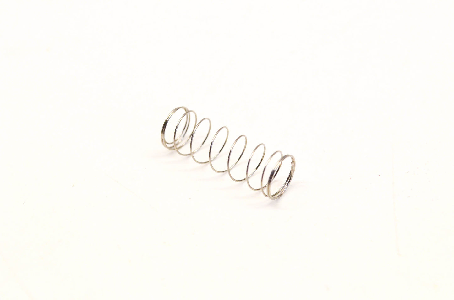 New OEM Briggs & Stratton 262764, 2391 Diaphragm Spring NOS