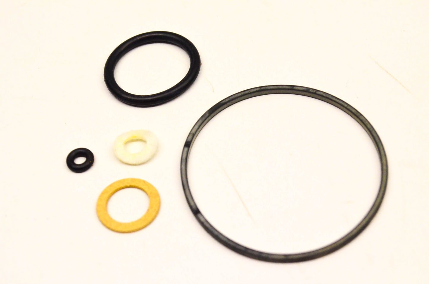 New OEM Briggs & Stratton 490937, 8843 Carburetor Gasket Kit NOS