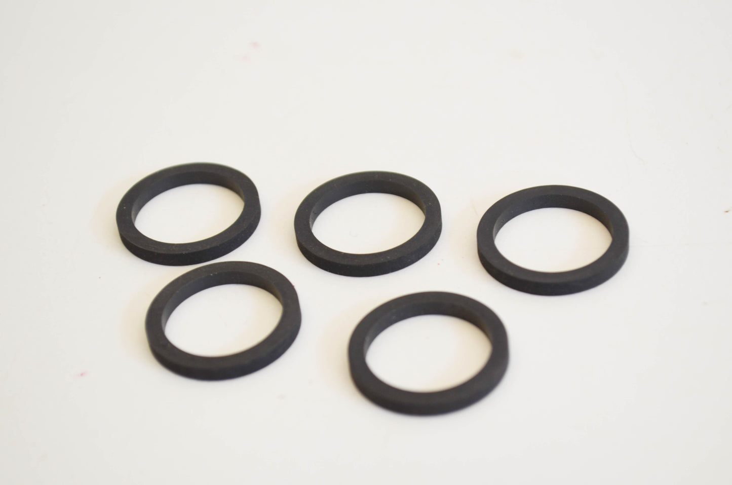 New OEM Briggs & Stratton 270248, BR270248 Intake Tube Seal Qty 5 NOS