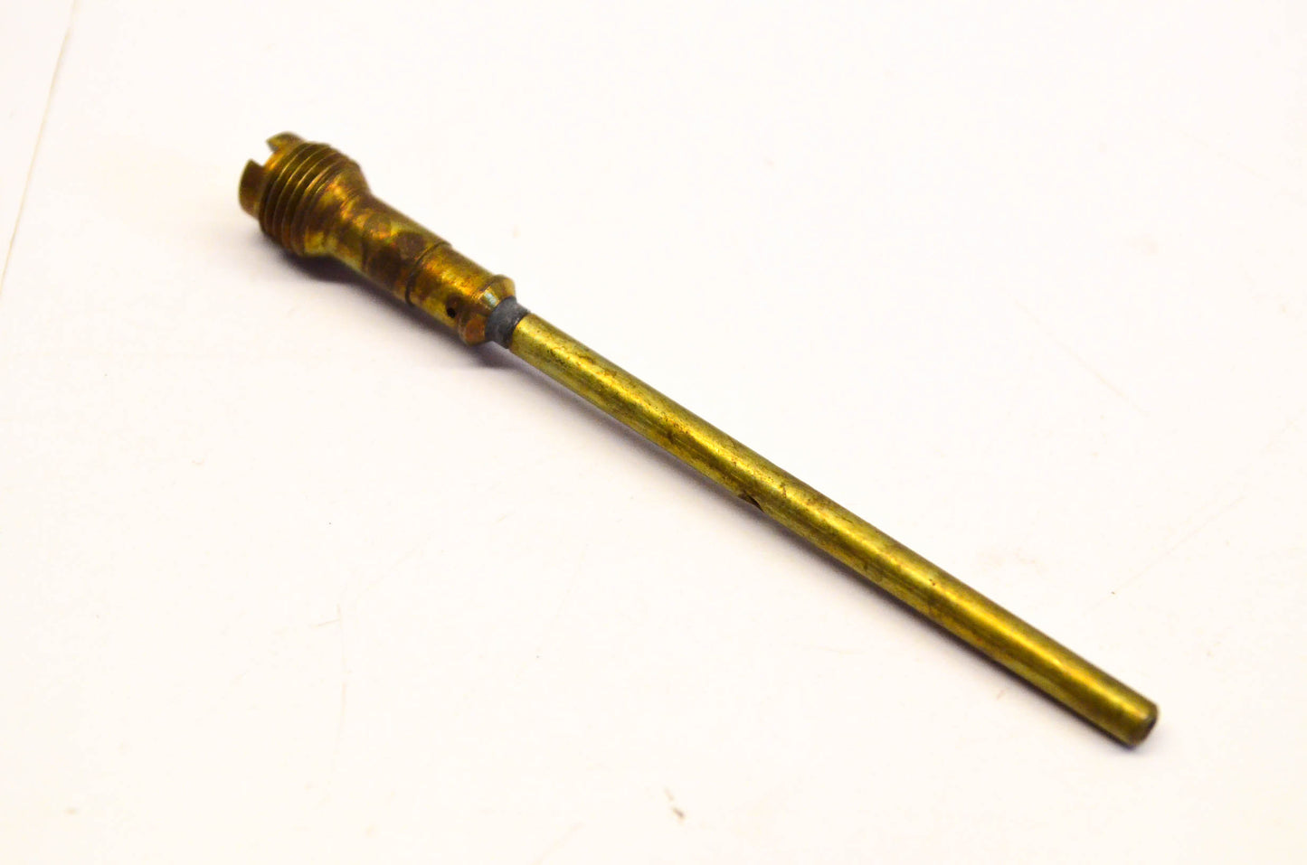 New OEM Briggs & Stratton 296286 Carburetor Nozzle NOS