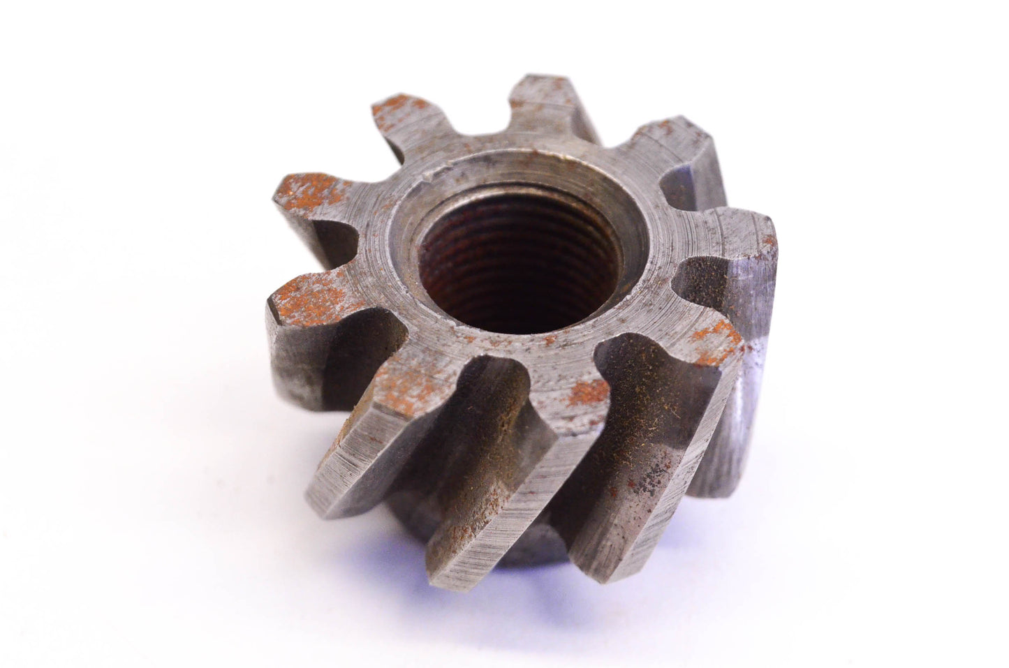 New OEM Briggs & Stratton 63457 Starter Pinion NOS