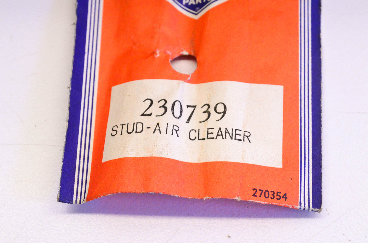 New OEM Briggs & Stratton 230739 Air Cleaner Stud NOS