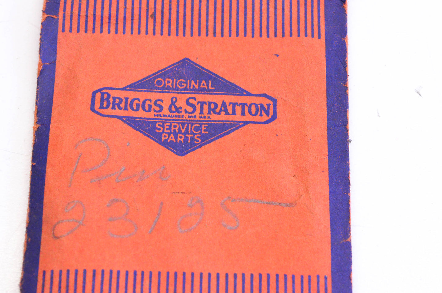 New OEM Briggs & Stratton 23125 Throttle Stop Pin NOS