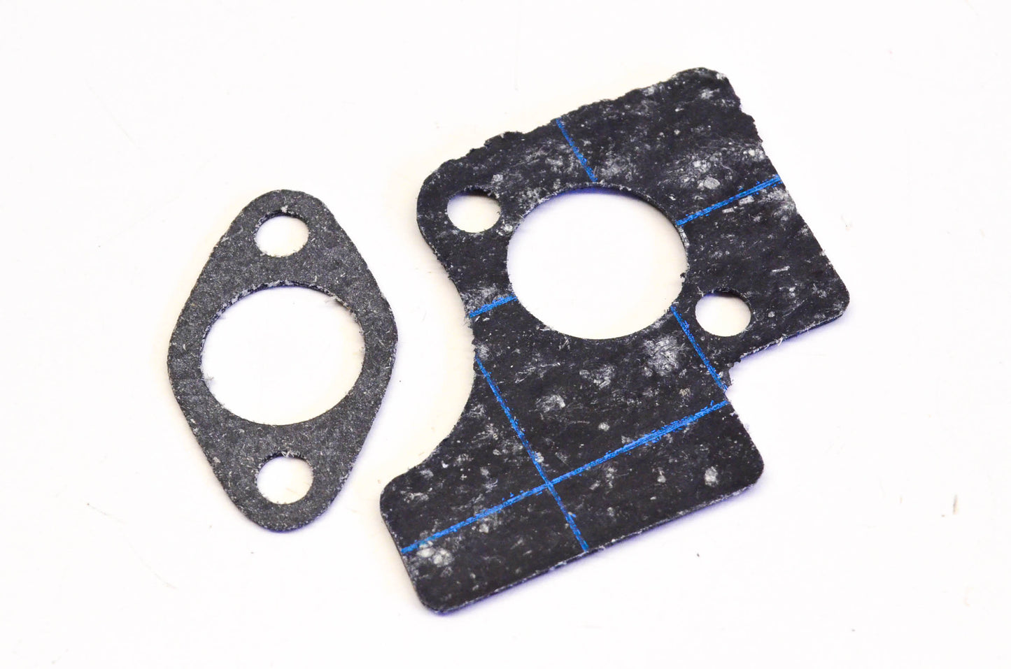 New OEM Briggs & Stratton 394732 Carburetor Mounting Gasket Kit NOS