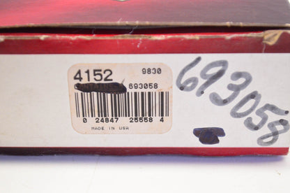 New OEM Briggs & Stratton 4152 Pinion Gear NOS