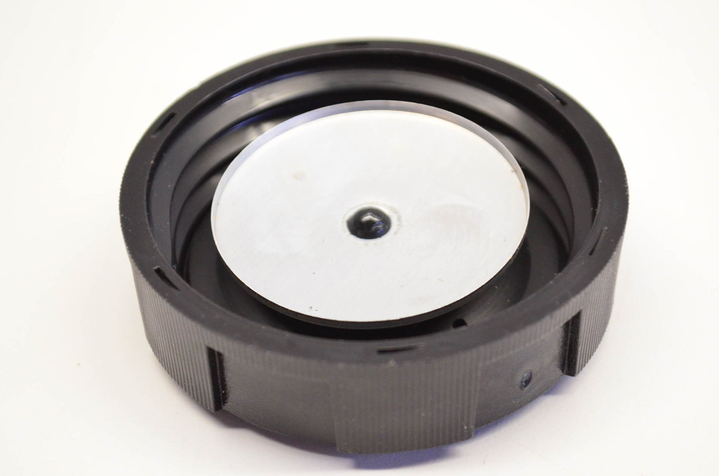 New OEM Briggs & Stratton 493988 Fuel Cap NOS