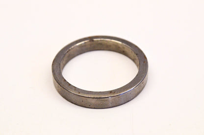 New OEM Briggs & Stratton 19170, 8634 Guide Bushing NOS