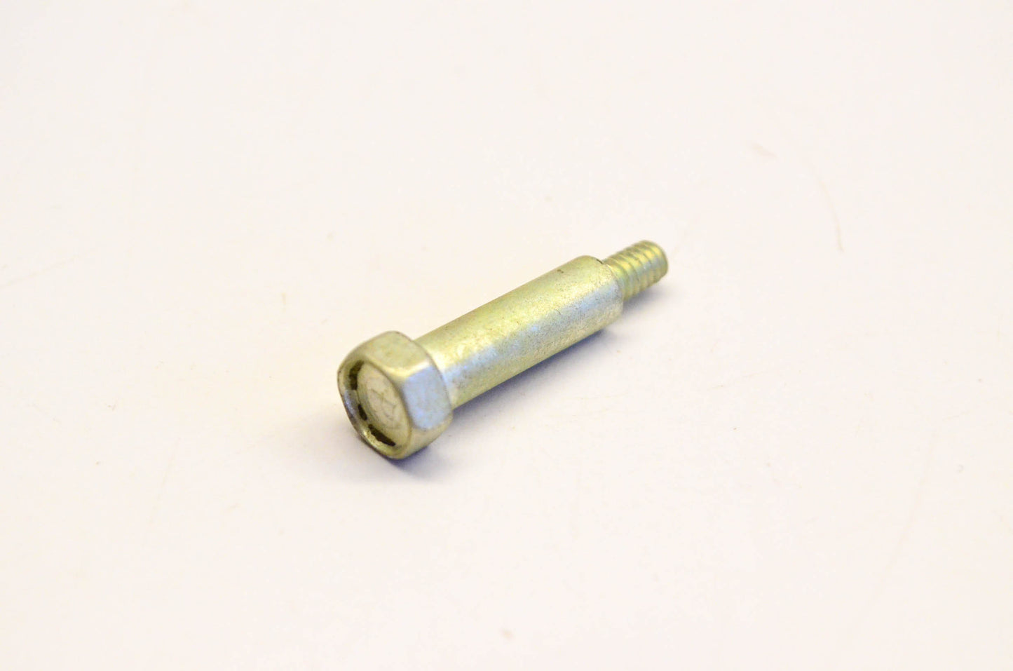 New OEM Briggs & Stratton 93566 Shoulder Screw NOS
