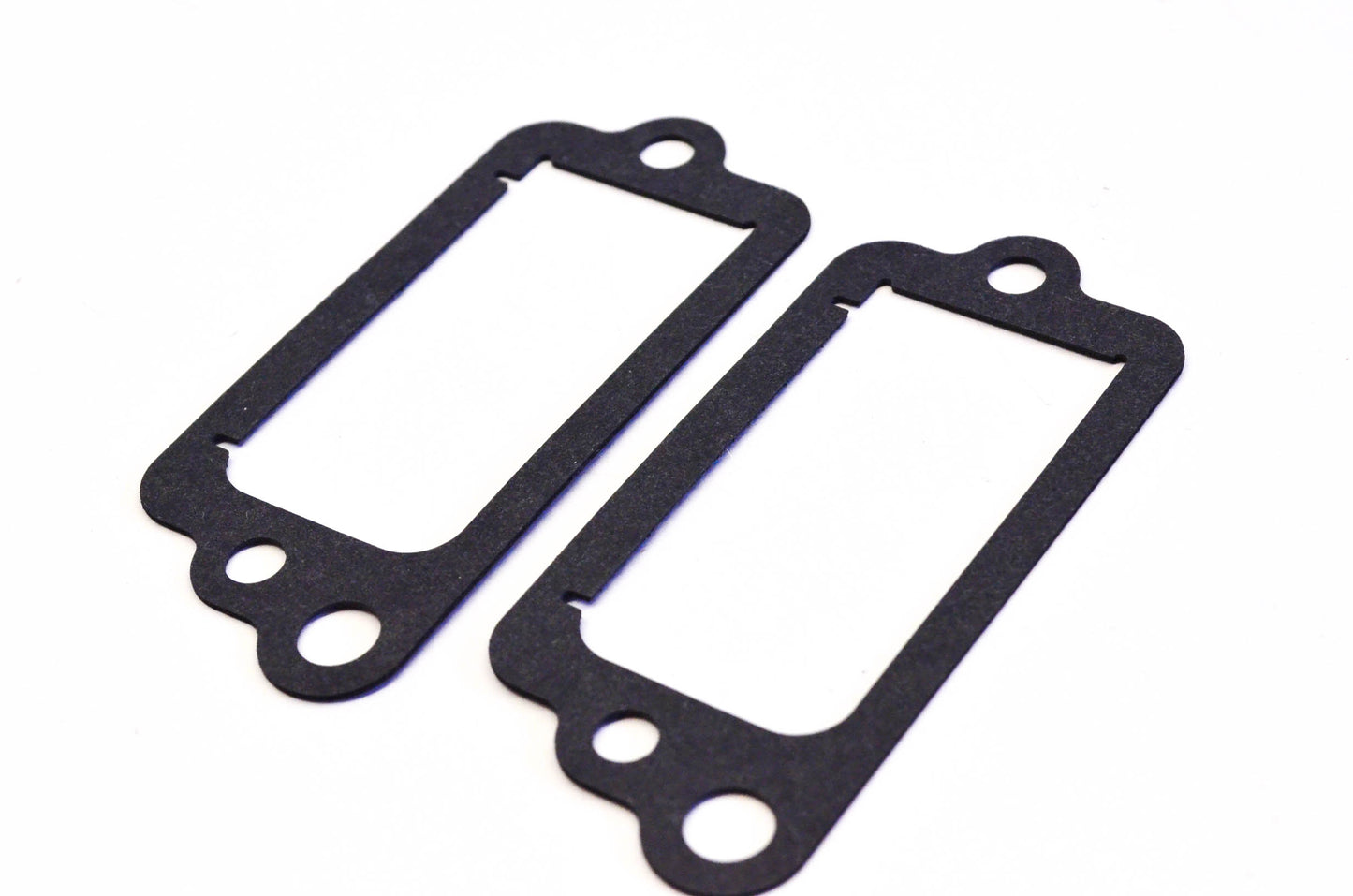 New OEM Briggs & Stratton 695890, 272602S Breather Gaskets Qty 2 NOS