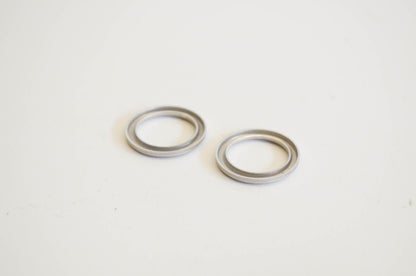 New OEM Briggs & Stratton 221377, 8805 Spring Cap Qty 2 NOS
