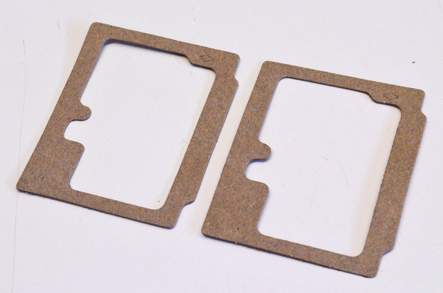 New OEM Briggs & Stratton 271039 Breaker Gasket Qty 2 NOS