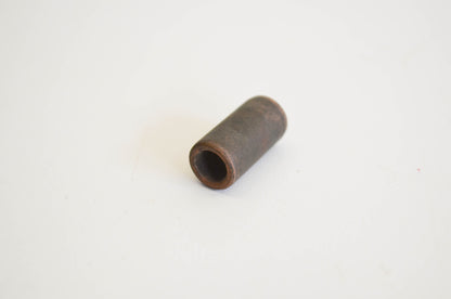 New OEM Briggs & Stratton 262001, BR262001 Guide Bushing NOS