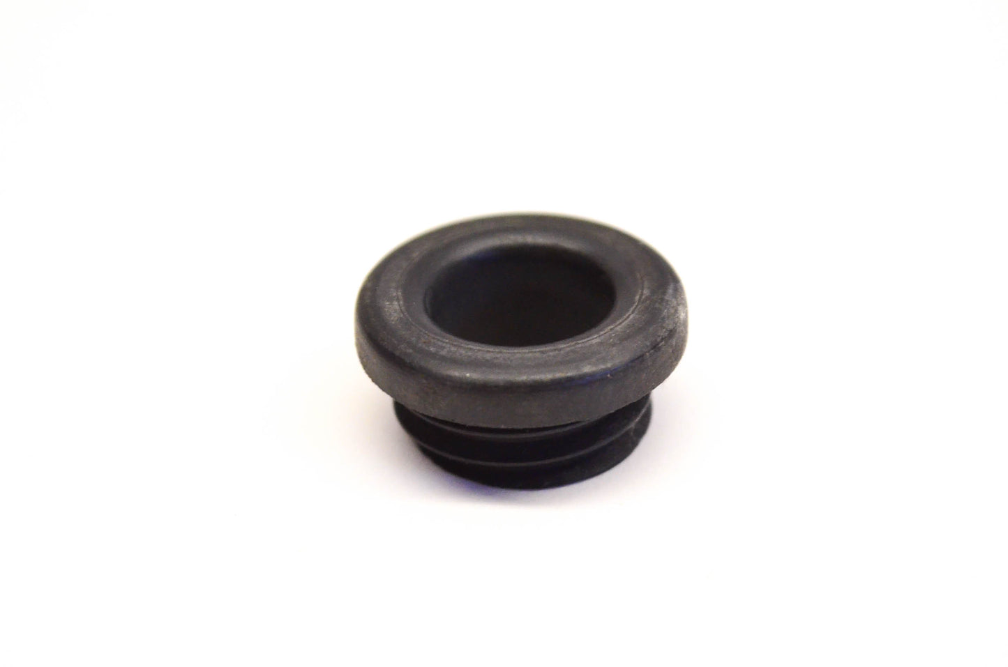 New OEM Briggs & Stratton 68838 Oil Seal NOS