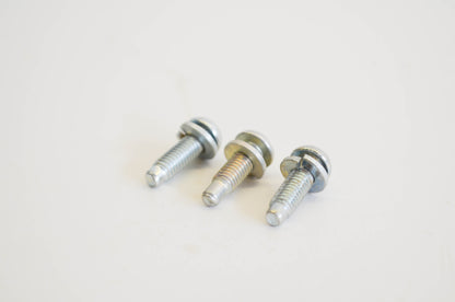 New OEM Briggs & Stratton 93440, 151 Screw Qty 3 NOS
