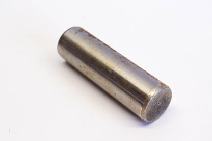 New OEM Briggs & Stratton 69925 Piston Pin NOS