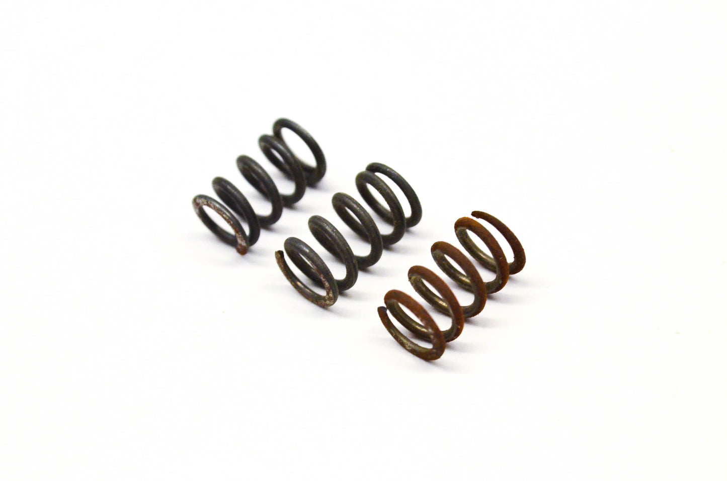 New OEM Briggs & Stratton 26157 Idle Valve Spring Qty 3 NOS