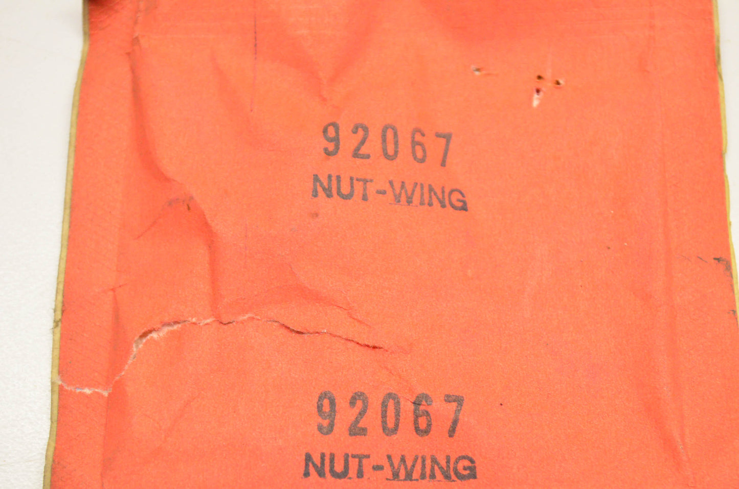 New OEM Briggs & Stratton 92067 Wing Nut NOS
