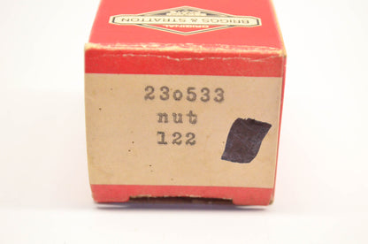 New OEM Briggs & Stratton 260533, 122 Governor Control Rod Nut NOS
