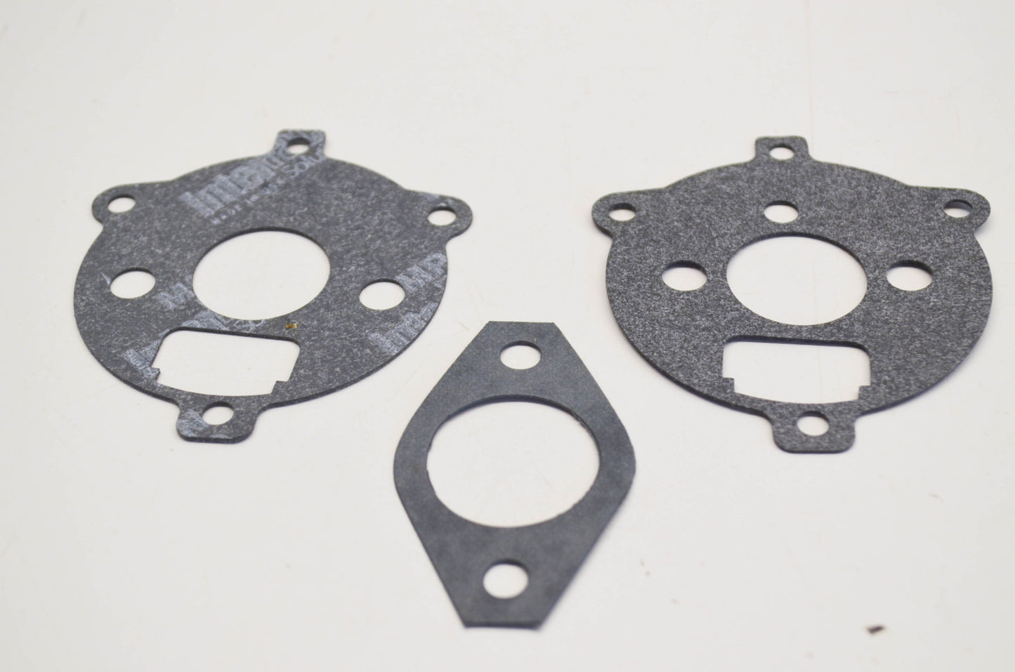 New OEM Briggs & Stratton 394693 Carburetor Overhaul Kit NOS
