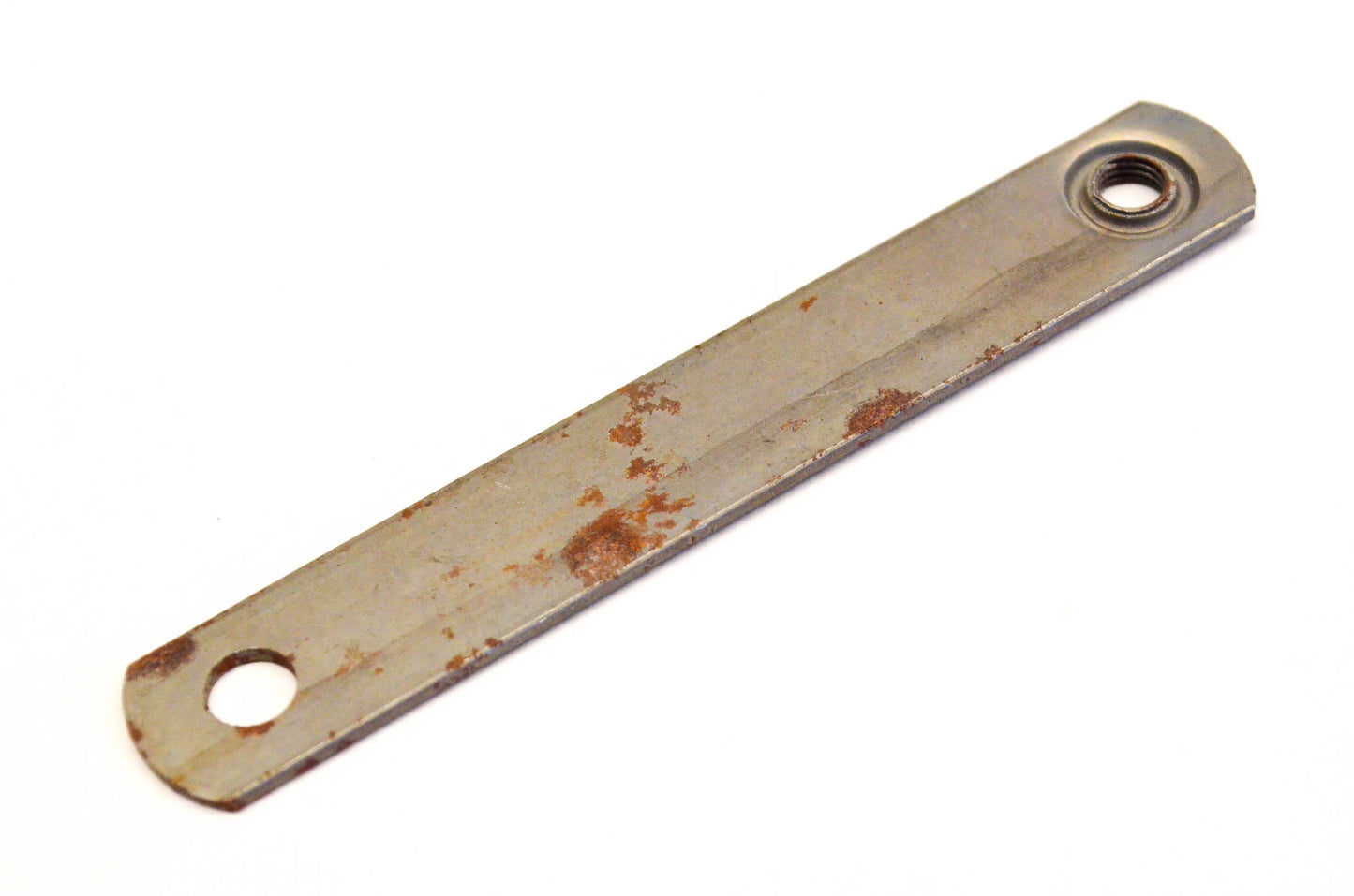 New OEM Briggs & Stratton 222150, 623 Air Cleaner Pipe Strap NOS